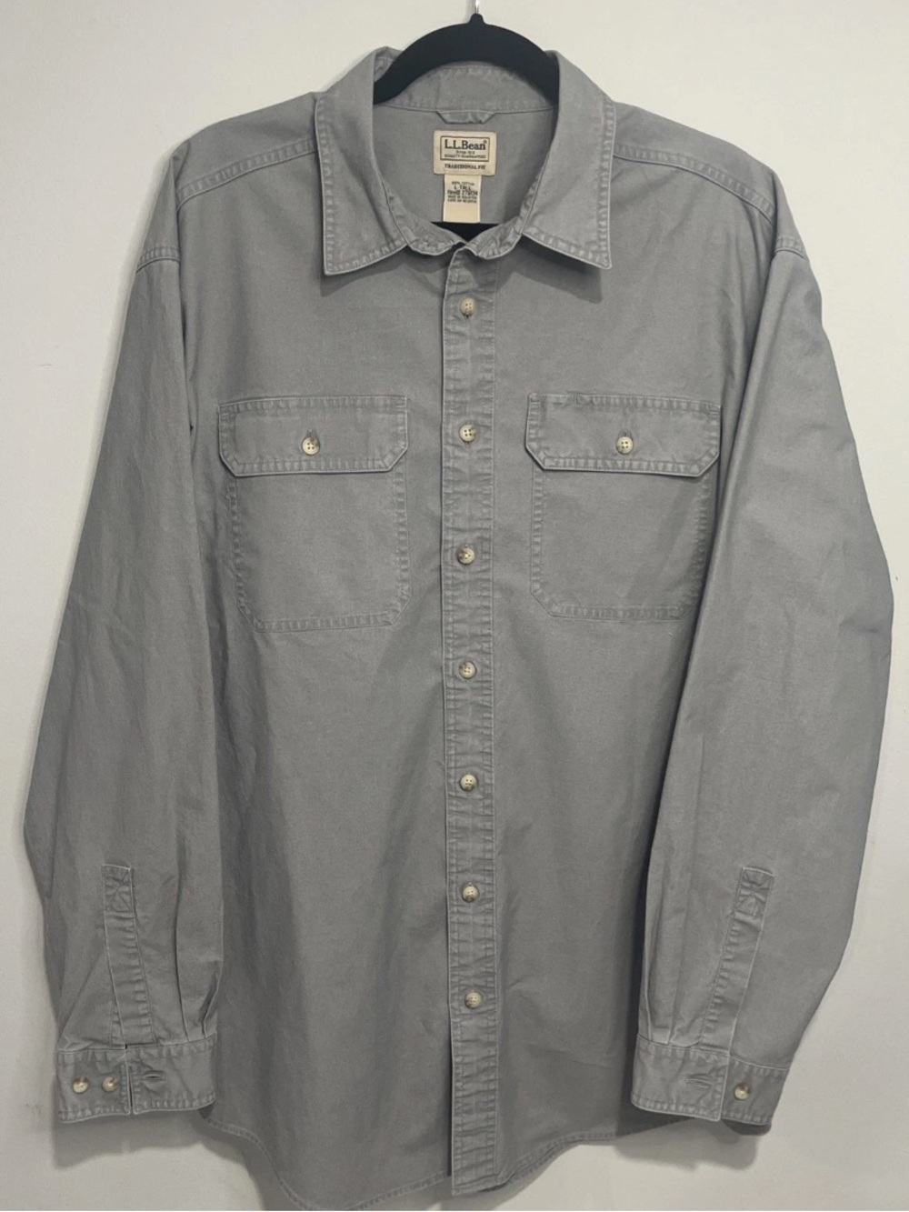 L.L. Bean Light Gray Men’s Casual Button-Down Shirt - Size L-Tall